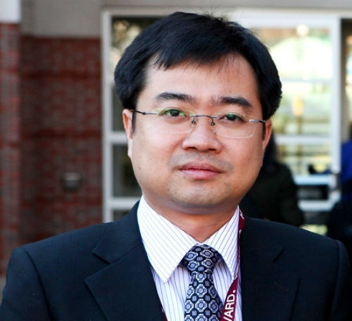 3. Thứ trưởng Nguyễn Thanh Nghị: Phó Bí thư Tỉnh ủy Kiên Giang Ngày 11/3/2014, Bộ Xây dựng thông tin, Thứ trưởng Nguyễn Thanh Nghị được Bộ Chính trị điều động về làm Phó Bí thư Tỉnh ủy Kiên Giang. Ông Nghị sẽ bắt đầu nhiệm vụ mới trong tháng 3/2014.