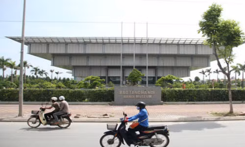 Bao tang Ha Noi giong bao tang Trung Quoc: Giam doc len tieng