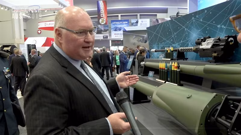 Mặc dù vậy, Lục quân Mỹ thừa nhận, ngay cả khi hoàn thành nâng cấp với trọng pháo mới, xe bọc thép Stryker vẫn thua xe của Nga hiện nay, trong đó có xe BTR-82A và BMP-3 phiên bản nâng cấp với pháo chính 57mm còn mạnh hơn nhiều so với bản tiêu chuẩn.