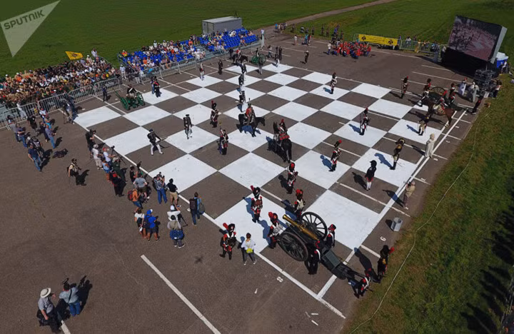 Bàn cờ sống tái hiện Trận Borodio này được thực hiện tại Bảo tàng Lịch sử và Bảo tồn Trận chiến Borodio ở thủ đô Moscow.