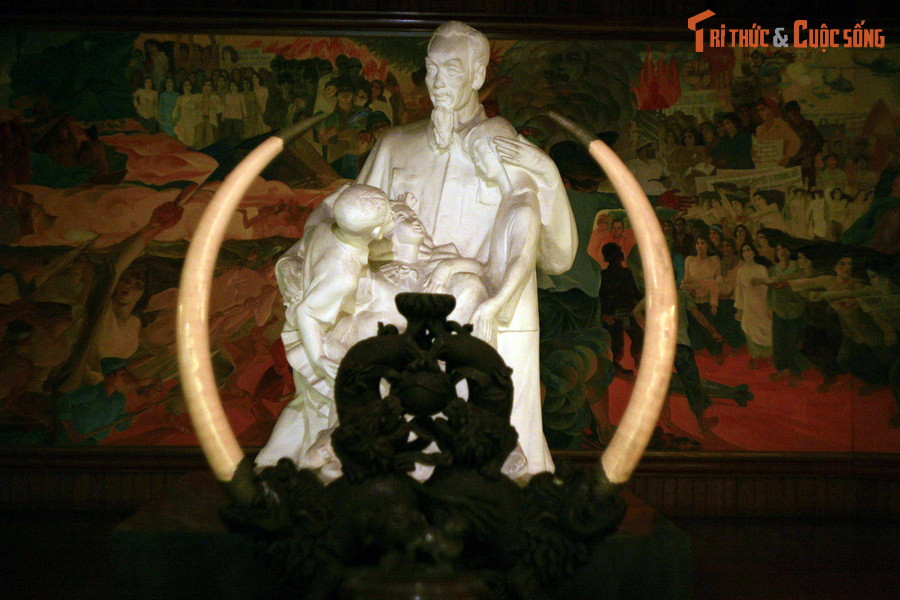 2. Tọa lạc ở số 202 đường Võ Thị Sáu, Bảo tàng Phụ nữ Nam Bộ là một trong những điểm đến hấp dẫn du khách khi ghé thăm TP HCM. Bảo tàng khánh thành ngày 18/5/1990, hiện quản lý khoảng 31.360 hiện vật khác nhau.