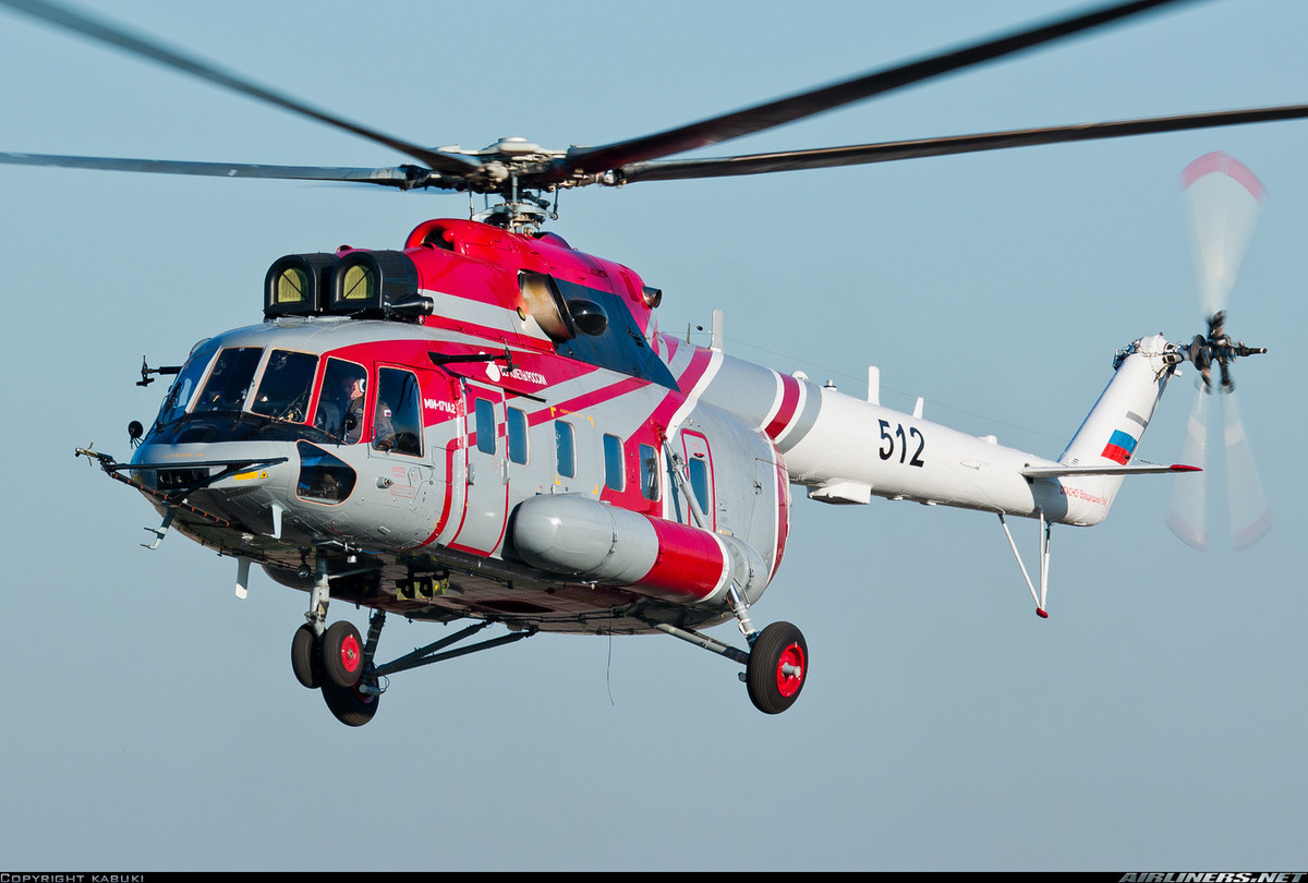So với các phiên bản trước, trực thăng Mi-171A2 tích hợp nhiều công nghệ mới tập trung vào việc cải thiện hệ thống động cơ bao gồm việc nâng cấp cánh quạt và hộp số; hệ thống điện tử hàng không bổ sung thêm nhiều trang bị tiên tiến như màn hình hiển thị thông số bay 15inch, camera hồng ngoại... Ngoài ra, theo nhà sản xuất, chiếc trực thăng mới cải thiện đáng kể về độ tin cậy, tính an toàn khi hoạt động. Nguồn ảnh: Airlines.net