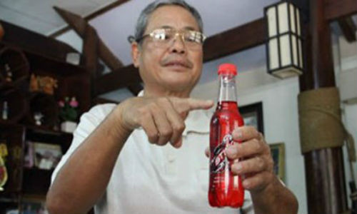 Phat hien 'di vat' moi giong sau trong chai nuoc Sting do