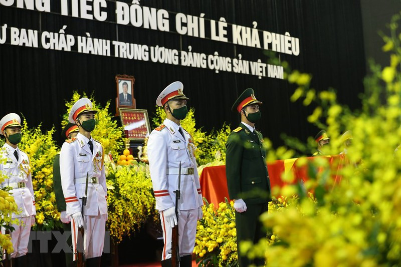 Quoc tang nguyen Tong bi thu Le Kha Phieu: Nhung dong so tang xuc dong