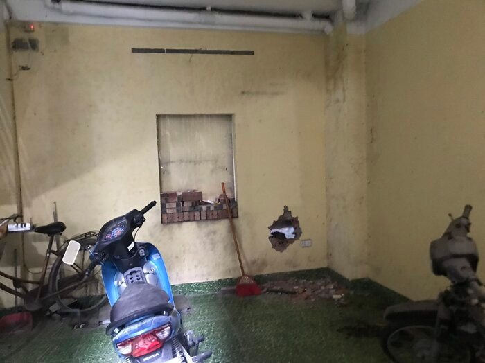 Loi ke nhan chung vu be so sinh bi me vut bo vao giua khe tuong-Hinh-2