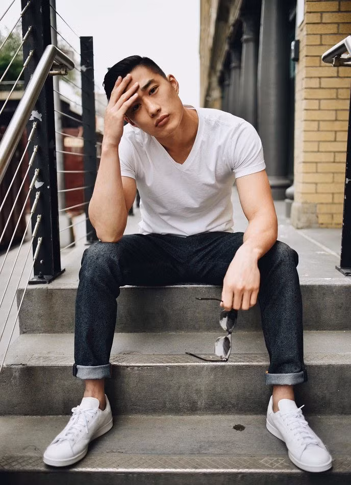 Hot boy bụng 6 múi hy vọng sẽ góp phần thay đổi cách nhìn về những người Mỹ gốc Á. Bởi nhiều người nhận định dân châu Á tại Mỹ thường chỉ thành công trong những ngành thiên về kỹ thuật, toán hay khoa học. Còn đối với các ngành yêu cầu tính sáng tạo cao như nghệ thuật, họ vẫn còn hạn chế.