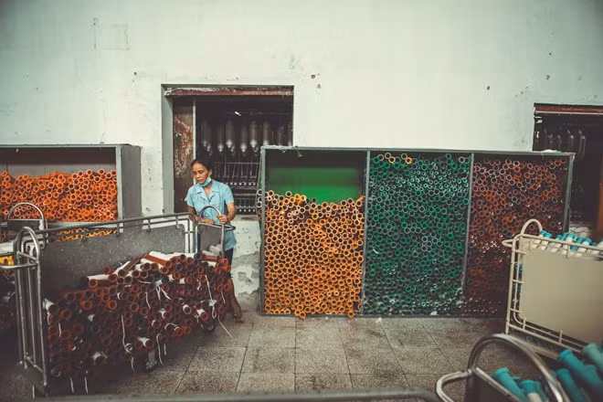 Sau khi di dời toàn bộ khu Nhuộm và một phần nhà máy Dệt ở phía Bắc đường Trần Phú (thành phố Nam Định), khu vực nhà máy Sợi vẫn tiếp tục hoạt động ở phía Nam đến năm 2020. (Ảnh: Minh Sơn/Vietnam+)