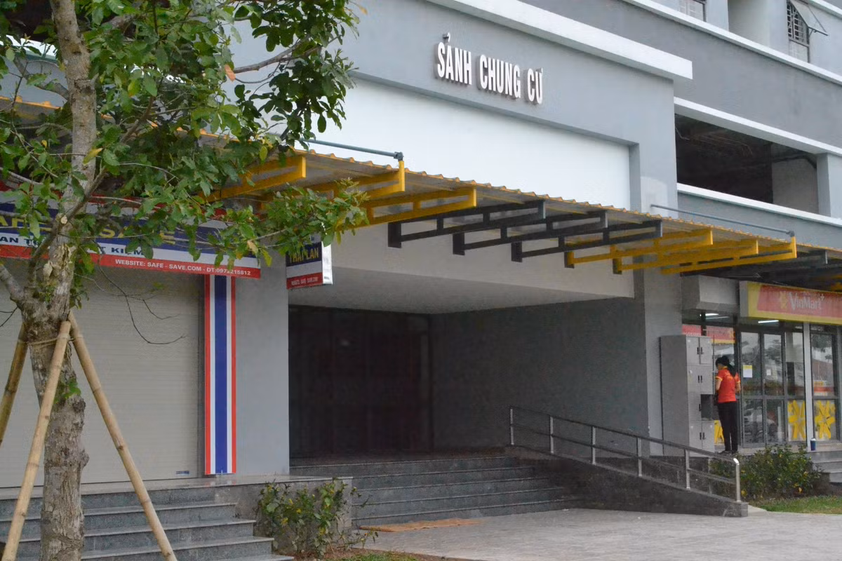 Điều đáng nói, ông Lục Minh Kim lại là bố đẻ bà Lục Thị Mai Trang - Tổng Giám đốc và ông Lục Minh Hoàn - Phó Tổng giám đốc của Công ty CP BIC Việt Nam.