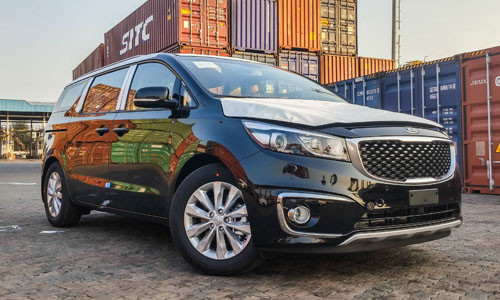 Kia Sedona 2015 bat ngo ve Viet Nam