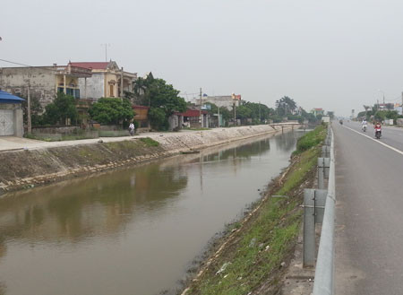 Hanh tung bi an cua ke giet nguoi roi nem xac ven duong