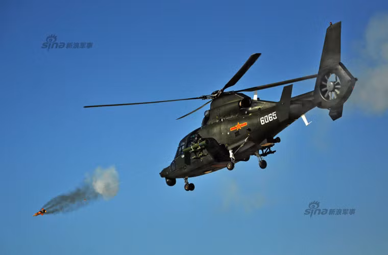 Ngoài ra, khi cần thì Không quân Trung Quốc điều thêm các trực thăng đa năng Z-8, Z-9, Mi-17 tham gia không vận, chi viện hỏa lực.