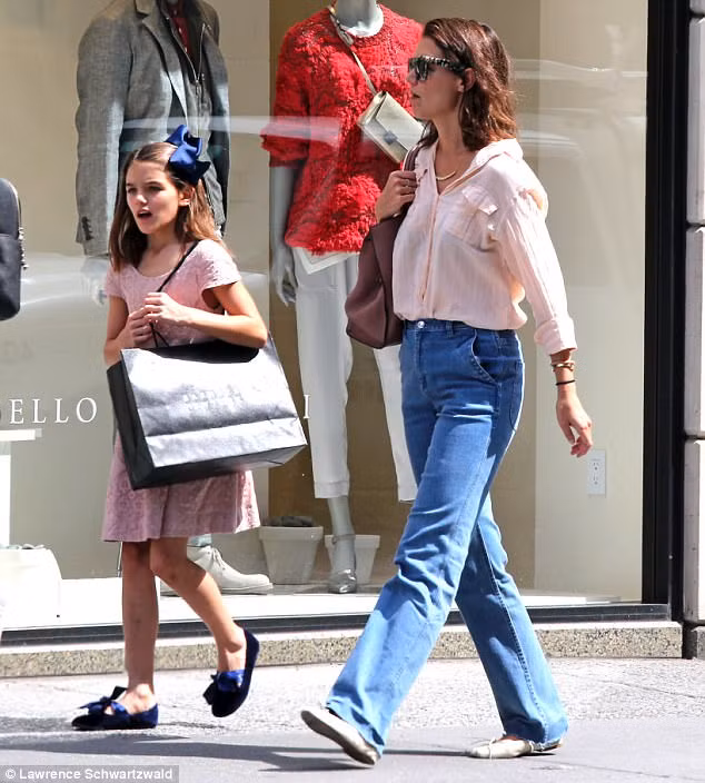 Suri cang lon cang gay go, hoc hac