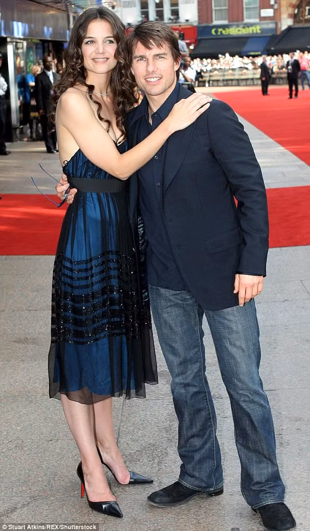 Katie Holmes và Tom Cruise từng là một cặp sao đình đám Hollywood nhưng cuộc hôn nhân của họ cũng chỉ kéo dài được 6 năm từ 2006-2012. (Ảnh: Rex)