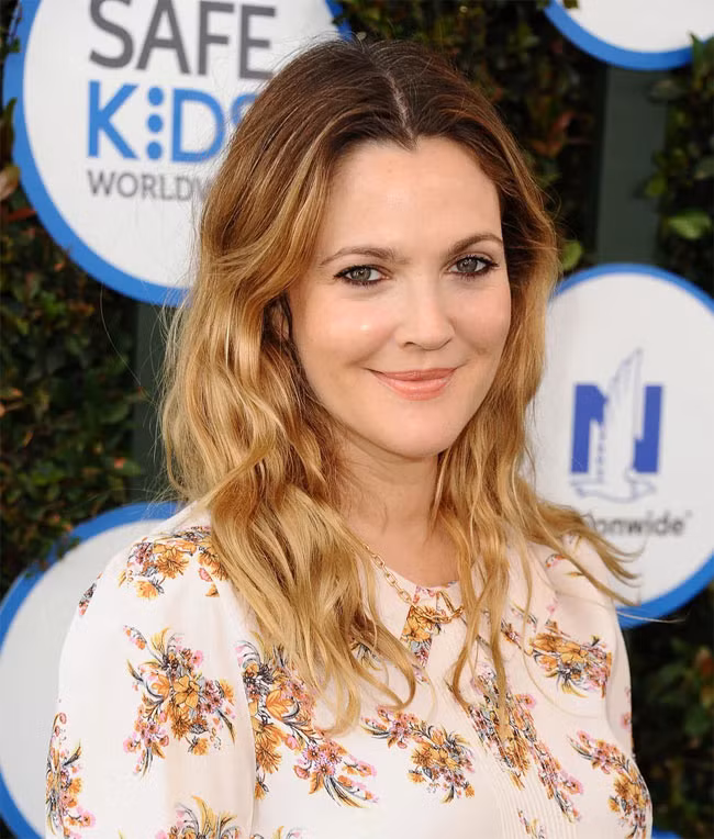 Sinh con gái đầu lòng, Drew Barrymore không bị trầm cảm sau sinh nên đến khi sinh con gái thứ hai, bị triệu chứng này, cô mới hiểu thế nào là trầm cảm sau sinh và thấy cuộc đời mình lúc đó u ám như có một đám mây che phủ. (Ảnh: Getty Images)