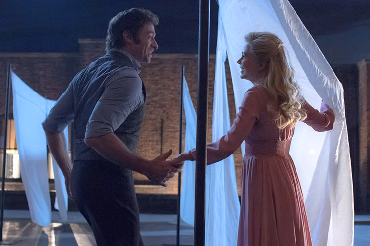 “The greatest showman” là tác phẩm nhạc kịch thứ 2 mà nam diễn viên phim “Người sói” tham gia. Ảnh: NSXCC