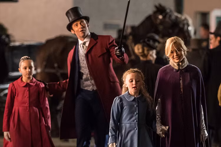 Cuối năm nay, Hugh Jackman sẽ trở lại với bộ phim “The greatest showman”. Nội dung phim về cuộc đời của P.T. Barnum – bậc thầy chuyên thổi hồn cho những ước mơ. Ảnh: NSXCC