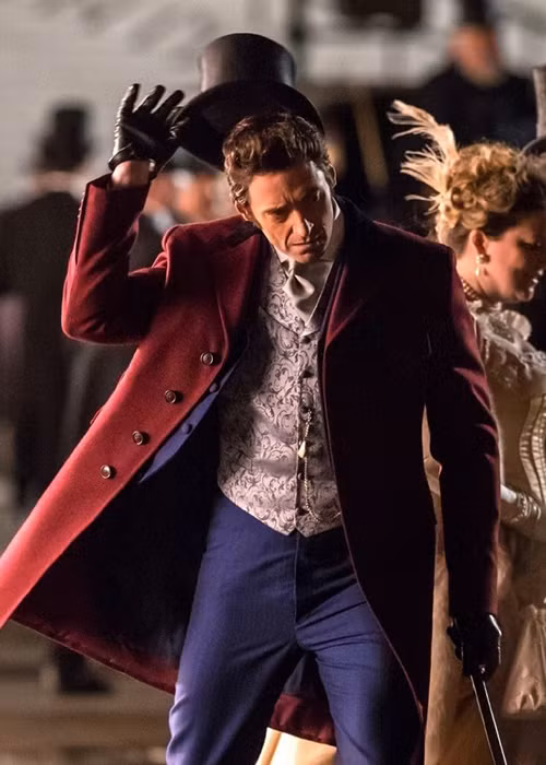 Được thực hiện bởi đạo diễn tiềm năng Michael Gracey, “The greatest showman” hứa hẹn sẽ mang đến màn trình diễn tuyệt vời nhất bởi Hugh Jackman. Ảnh: IMDB