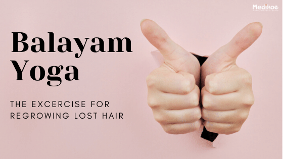 Khi thực hiện, bạn khép hờ nửa nắm tay sao cho ngón cái hướng ra ngoài.