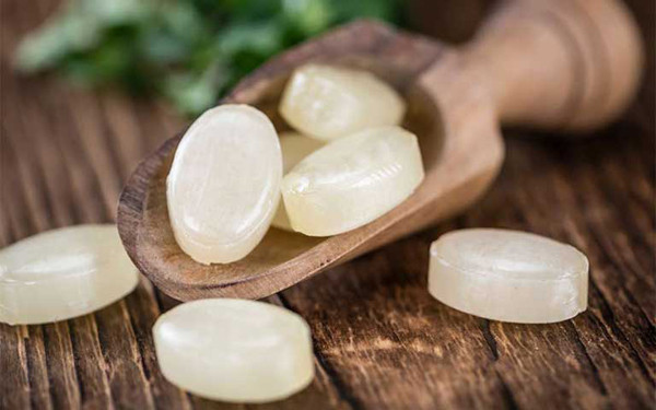 Tuy vậy, công thức sản xuất viên ngậm kẽm có yếu tố quyết định đến hiệu quả hỗ trợ điều trị cảm lạnh.