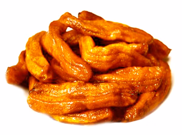 Tương tự, chuối không ăn hết cũng có thể tận dụng nồi chiên không dầu để sấy hoặc làm chuối dẻo. Cách làm này sẽ kéo dài thời gian bảo quản hơn.