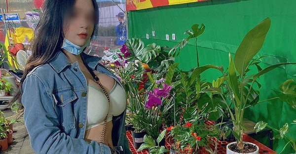 Thời trang ngoài mục đích che chắn còn là cách người mặc thể hiện cá tính. Vậy nhưng đôi khi thời trang du xuân thể hiện quá mức, vượt qua ranh giới gợi cảm sẽ trở thành “thảm họa”, gây phản cảm cho người nhìn.