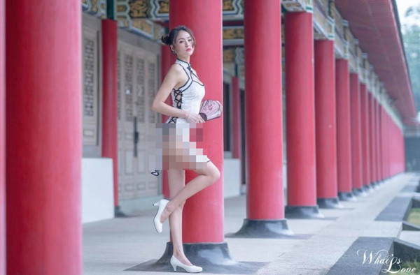 Đây không phải lần đầu người nhìn phải lắc đầu cảm thán trước những thời trang du xuân phản cảm.