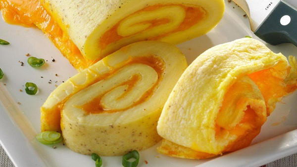 Hóa ra hầu hết chúng ta thường bỏ qua một bước khi tráng trứng. Thế nhưng, nó lại là yếu tố quyết định đến hương vị món ăn, khiến trứng tráng tại nhà bị khô sần.