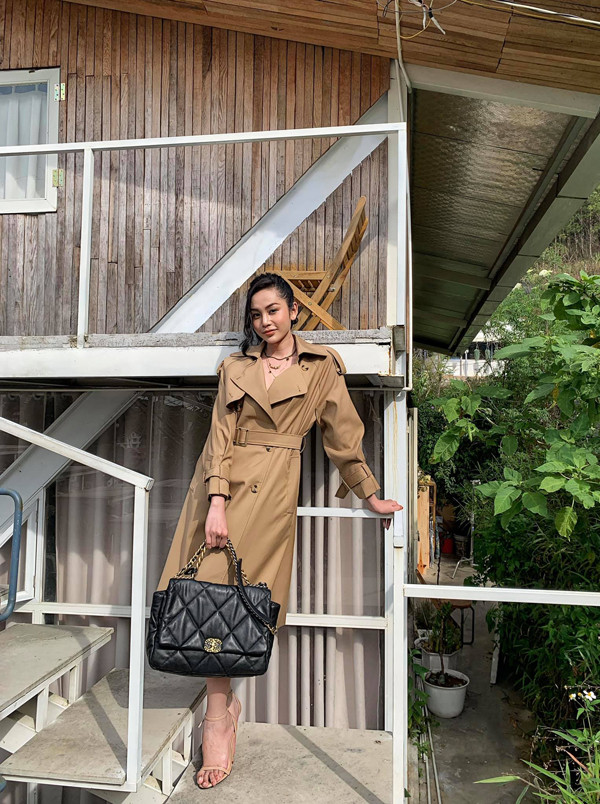 Không cần trang điểm cầu kỳ, nhờ thân hình cực phẩm mà Lương Mỹ Kỳ vẫn ghi điểm tuyệt đối.