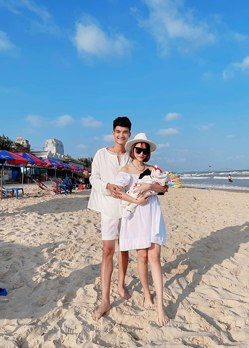 Nam diễn viên hài chiều chuộng vợ con hết mức.