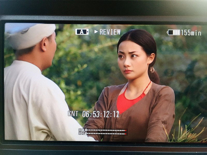 Nữ diễn viên phim "Hướng dương ngược nắng" chia sẻ, trong tương lai, cô muốn phát triển những tài lẻ của mình như hát, dẫn chương trình, làm người mẫu.