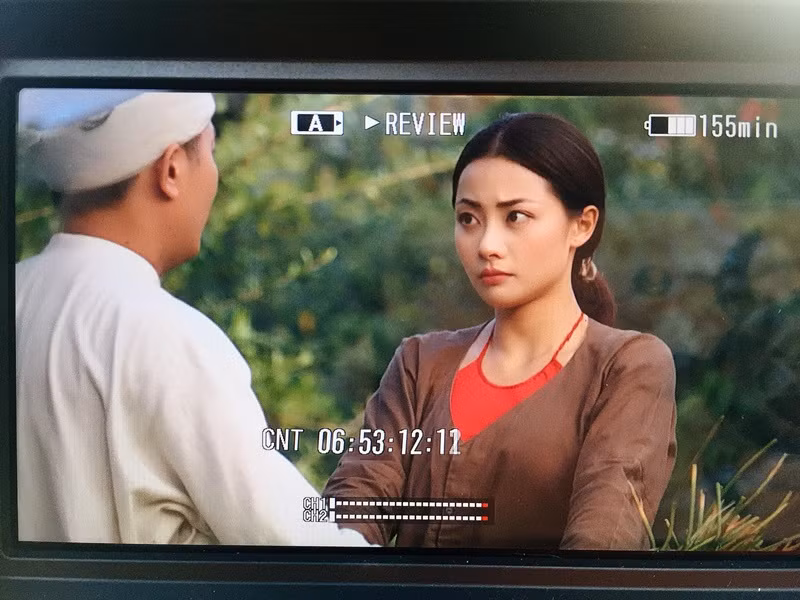 Nữ diễn viên phim "Hướng dương ngược nắng" chia sẻ, trong tương lai, cô muốn phát triển những tài lẻ của mình như hát, dẫn chương trình, làm người mẫu.