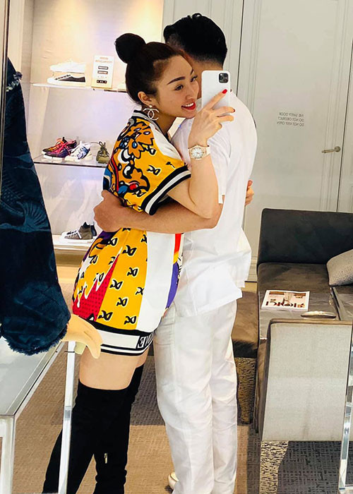 Thùy Chang và Chi Bảo được bạn bè, khán giả ủng hộ chuyện tình cảm.