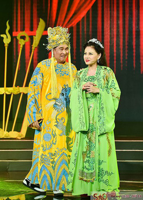 Năm 2017, Lê Giang vướng ồn ào với Duy Phương. Lùm xùm sau đó lắng xuống khi nữ diễn viên phim “Bố già” chọn cách giữ im lặng. Cô dường như chỉ muốn sự bình yên khi cuộc sống đời tư của cô trở thành tâm điểm bàn tán của dư luận.