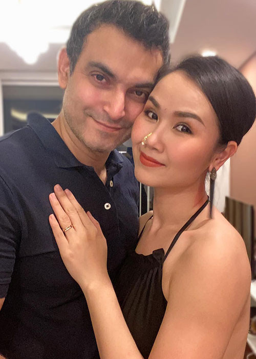 Võ Hạ Trâm hẹn hò rồi kết hôn với doanh nhân người Ấn Độ hơn cô 12 tuổi tên Vikas Chaudhary vào năm 2019.