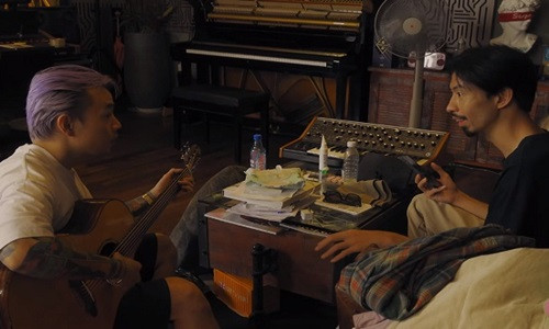 Giai ma ly do MV “Cho minh em” cua Binz - Den Vau gay sot-Hinh-2