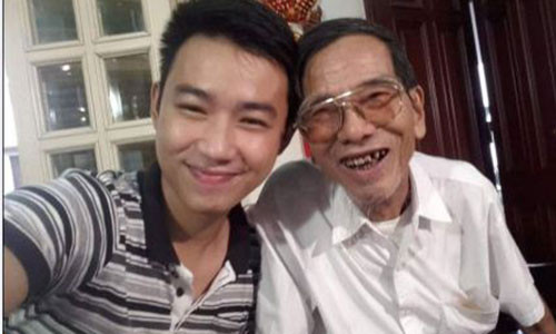 Van Dung, Chieu Xuan tiec thuong NSND Tran Hanh-Hinh-3