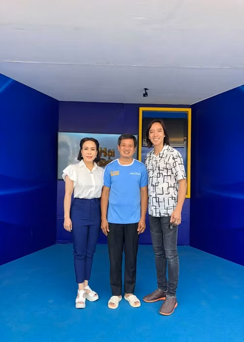 Viet Huong kiem tien the nao... chuan dai gia ngam Vbiz?