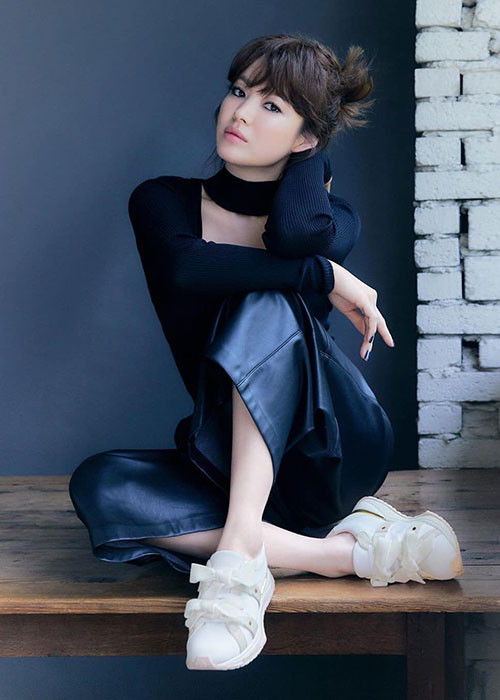 Sau khi ly hôn vào năm 2019, Song Hye Kyo bận rộn với các dự án quảng cáo.