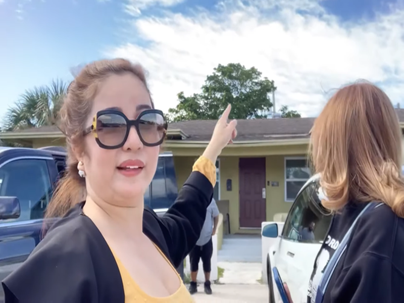 Từ năm 2020 đến nay, dịch COVID-19 tác động không nhỏ đến cuộc sống của sao Việt ở Mỹ. Thúy Nga cho biết, cô không có công việc để làm, khiến kinh tế bị ảnh hưởng nghiêm trọng, vì vậy, cô làm Youtube và trở thành môi giới nhà đất. Ảnh: Dân Việt