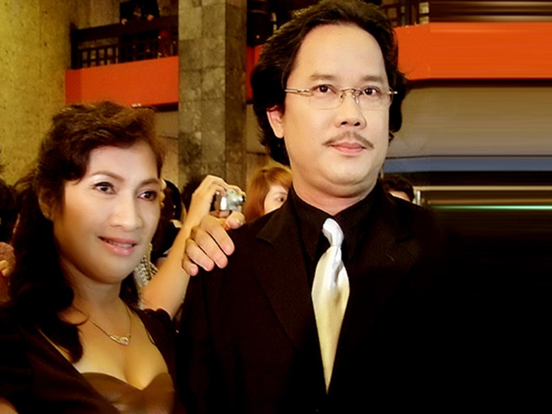 Khi có con, Công Hậu đề nghị vợ ở nhà trông con. "Sinh con xong, vợ chồng tôi đều khó khăn. Ai cũng đi diễn thì ai ở nhà trông con? Thế là, Ngọc chọn hy sinh sự nghiệp để tôi chuyên tâm đóng phim”, nam diễn viên chia sẻ. Ảnh: Vietnamnet