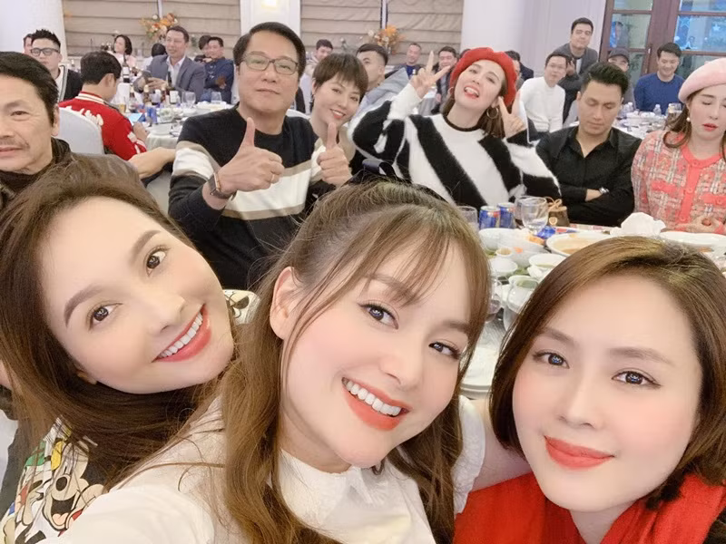 Cô chọn cuộc sống khá bình yên.