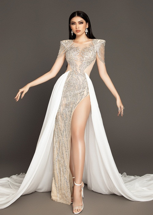 Tối nay (ngày 25/3), Á hậu Ngọc Thảo bước vào bán kết Miss Grand International 2020 - Hoa hậu Hòa bình Quốc tế 2020. Trước giờ G, cô hé lộ bộ đầm dạ hội sẽ trình diễn.