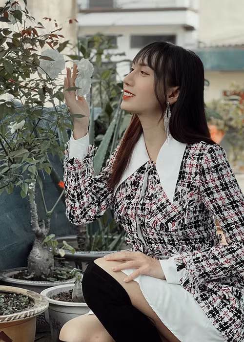 Với diện mạo mới, Lynk Lee liên tục thay đổi phong cách thời trang.