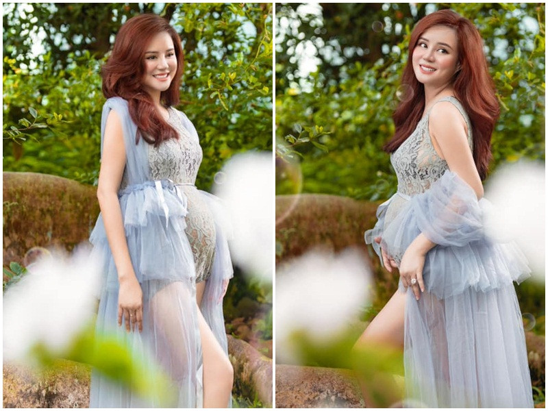 Gần đây, thông tin Vy Oanh mang bầu lần 3 được người trong cuộc xác nhận. Nữ ca sĩ cho biết, cô ở tháng thai kỳ thứ 8. Sau khi khoe tin vui, Vy Oanh tung bộ ảnh ghi lại hình ảnh mang thai lần 3.