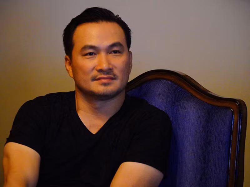 Để cứu vãn cuộc hôn nhân với Thái Giang, Chi Bảo từng dừng đóng phim để tìm kiếm công việc khác ổn định. Thế nhưng, cuối cùng, hôn nhân của nam diễn viên vẫn tan vỡ. Chi Bảo không tiết lộ chân dung người vợ cũ đầu tiên này.