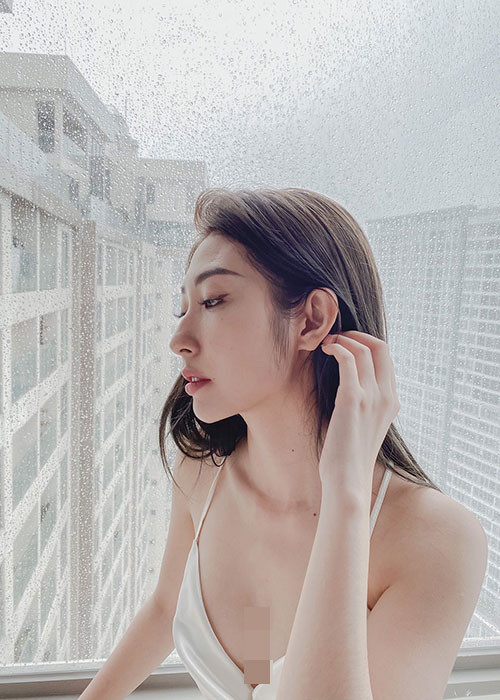 Mới đây, nhân dịp có 1.000 người theo dõi mới, nữ ca sĩ trả lời câu hỏi về chuyện lấy chồng, sinh con.