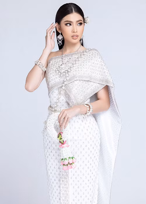 Việc Á hậu Ngọc Thảo bị mất tài khoản Instagram khiến không ít khán giả lo lắng bởi ở một số phần thi tại Miss Grand International 2020 - Hoa hậu Hòa bình Quốc tế 2020, đại diện Việt Nam cần sự bình chọn trên mạng xã hội.