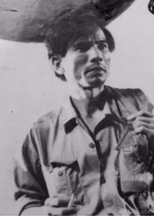 Ngoài ra, ông còn gây ấn tượng với vai diễn trong vở “Âm mưu và tình yêu” từng được cố Tổng Bí thư Trường Chinh khen ngợi. Ảnh: Người đưa tin