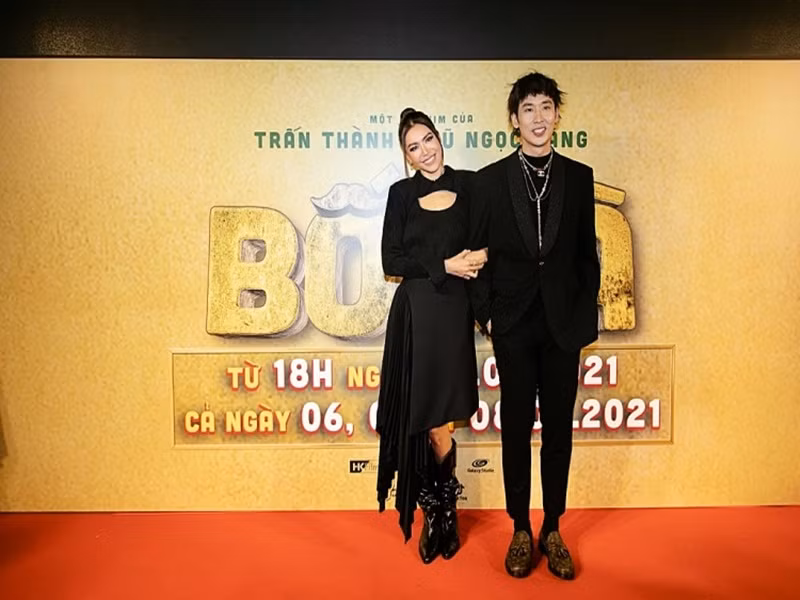 Vai diễn của Minh Tú trong "Bố già" mang tính phản diện khiến cuộc sống của hai bố con ông Ba Sang bị đảo lộn.