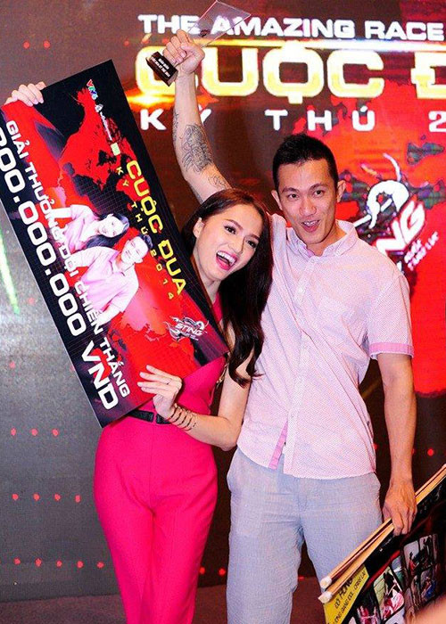 Criss Lai là bạn trai cũ của Hương Giang. Cả hai hẹn hò được 2 năm thì đường ai nấy đi.